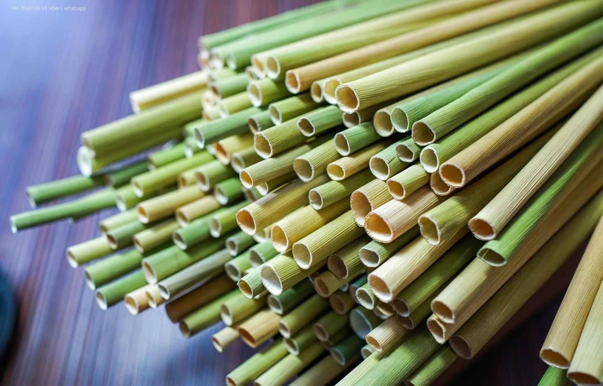 dried grass straw